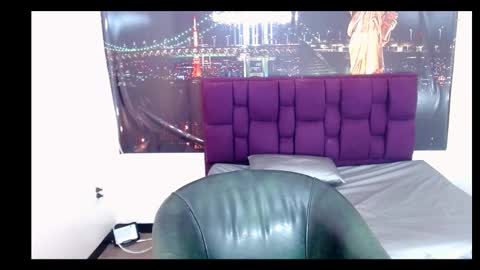 Queen Catalella online show from 02-10-26, 03:21