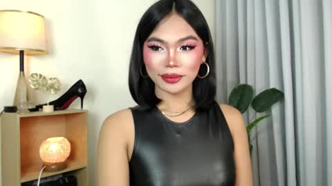 CatalenaX online show from 11-11-25, 03:34