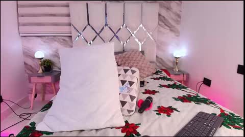 cataleya online show from 12-15-25, 03:00