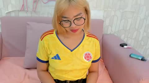 Snapshot of cataleya_bianchi chatting on 06-18-26, 03:29 Cataleya online show from 06-18-26, 03:29