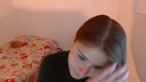 Snapshot of cataleya_cat3 chatting on 03-04-26, 03:23 Fabi online show from 03-04-26, 03:23