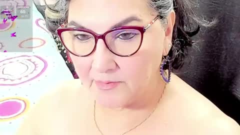 Snapshot of cataleya_mom_ chatting on 05-19-26, 02:51 cataleya online show from 05-19-26, 02:51