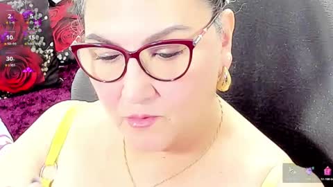 Snapshot of cataleya_mom_ chatting on 05-20-26, 03:24 cataleya online show from 05-20-26, 03:24