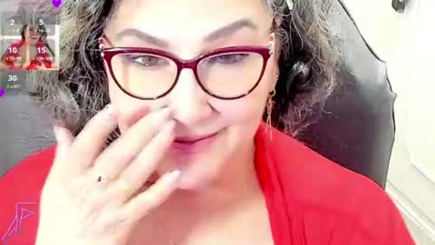 Snapshot of cataleya_mom_ chatting on 07-20-26, 11:23 cataleya online show from 07-20-26, 11:23