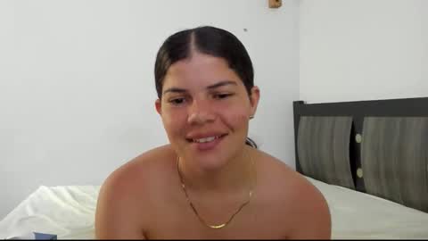 Snapshot of cataleyavives chatting on 10-09-25, 08:07 CATALEYA online show from 10-09-25, 08:07