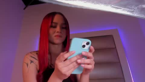 Snapshot of catalina_jade chatting on 05-14-26, 02:35 Cata online show from 05-14-26, 02:35