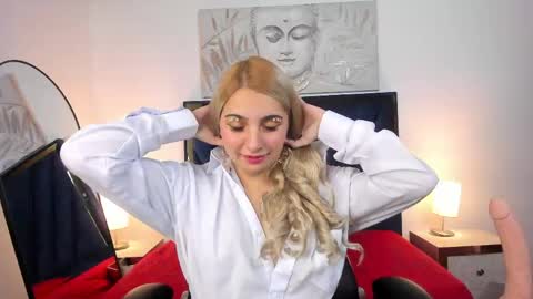 Snapshot of catalina_osorio chatting on 05-04-26, 11:50 catalina_osorio online show from 05-04-26, 11:50