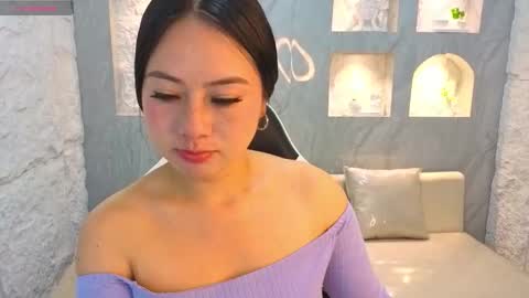 Snapshot of catalina_tx_ chatting on 02-04-26, 01:06 Online 800 to 1400 online show from 02-04-26, 01:06