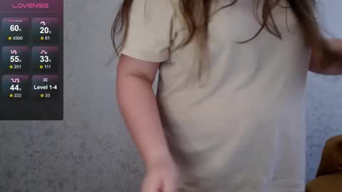 Ana online show from 11-07-25, 04:12