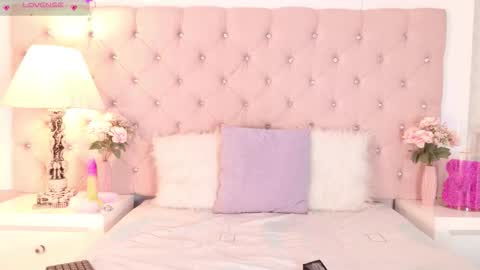 Caterina online show from 10-21-25, 08:53