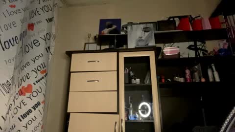 catherinepirs online show from 03-31-26, 01:55