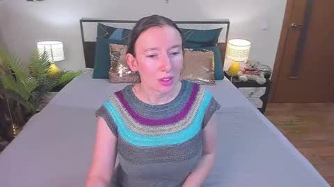 Snapshot of catherinewalls chatting on 02-23-26, 02:20 Catrin online show from 02-23-26, 02:20