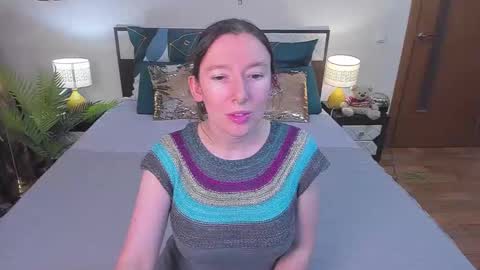 Snapshot of catherinewalls chatting on 02-24-26, 01:03 Catrin online show from 02-24-26, 01:03