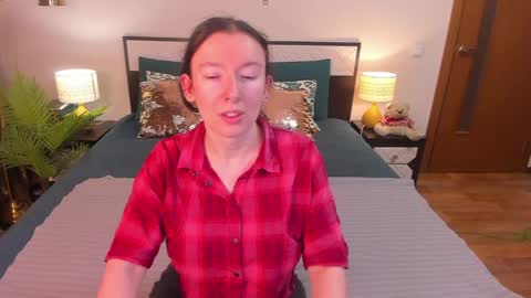 Catrin online show from 04-01-26, 04:24