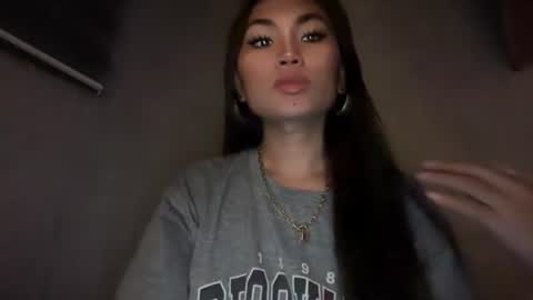 Snapshot of cathy_sanches chatting on 07-06-26, 02:30 cathy online show from 07-06-26, 02:30