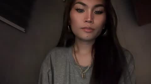 Snapshot of cathy_sanches chatting on 08-01-26, 04:45 cathy online show from 08-01-26, 04:45