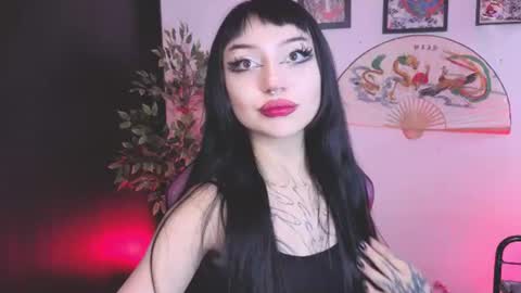 Snapshot of cati_petite chatting on 07-28-26, 04:27 Cati help me reach my goal of 100 thumbs up again 3 online show from 07-28-26, 04:27