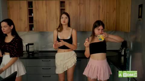 catolinanight online show from 10-06-25, 05:16