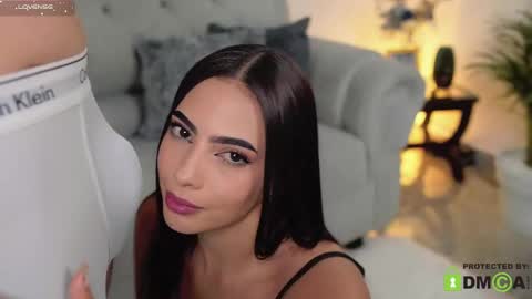 Snapshot of catrina26_ chatting on 02-15-25, 07:06 IG soycatrinaoficial online show from 02-15-25, 07:06