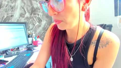 CATT EVANS online show from 02-09-25, 10:00