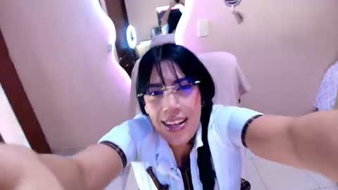 Snapshot of catte_jensen chatting on 07-04-26, 03:24 Cattleya online show from 07-04-26, 03:24