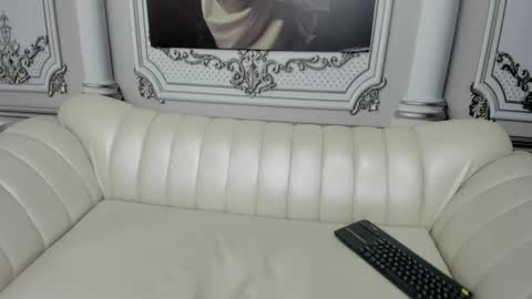 Snapshot of catty_dolldaddy chatting on 03-08-25, 05:11 catty online show from 03-08-25, 05:11