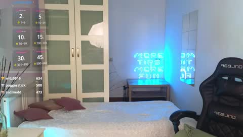 Snapshot of caty_cuddly chatting on 01-18-25, 11:43 caty_cuddly online show from 01-18-25, 11:43