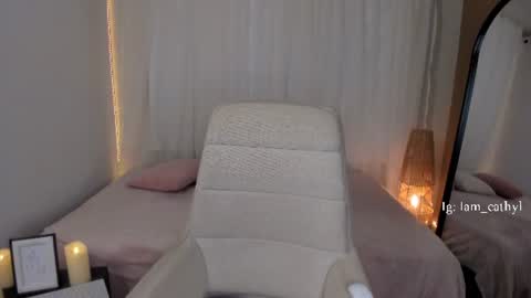 Snapshot of caty_loves chatting on 06-10-26, 10:52 Caty online show from 06-10-26, 10:52
