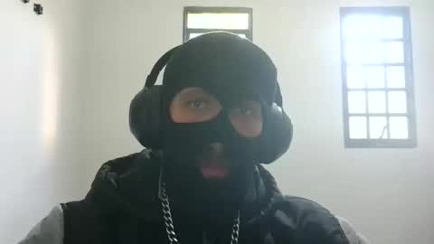 Snapshot of caugusto91 chatting on 01-11-26, 09:09 Carlos A online show from 01-11-26, 09:09