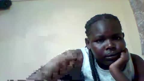 Snapshot of cavy_sweet chatting on 09-17-25, 11:01 Mecy online show from 09-17-25, 11:01