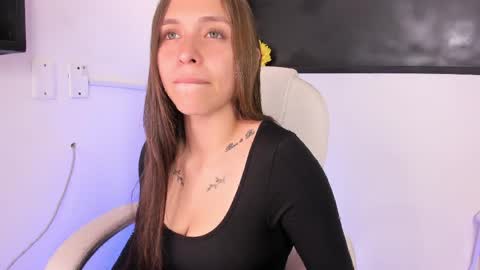 Snapshot of cayetana_01 chatting on 04-25-26, 07:44 cayetana online show from 04-25-26, 07:44