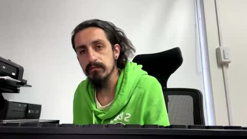 Snapshot of cayu_frensh94 chatting on 12-09-24, 10:09 cayu_frensh94 online show from 12-09-24, 10:09