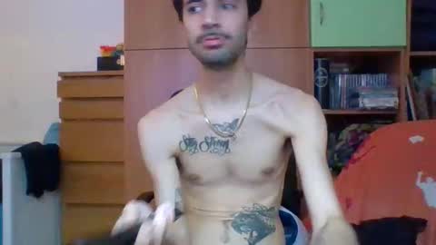 Snapshot of cazzone98italiano chatting on 11-18-25, 09:52 cazzone98italiano online show from 11-18-25, 09:52