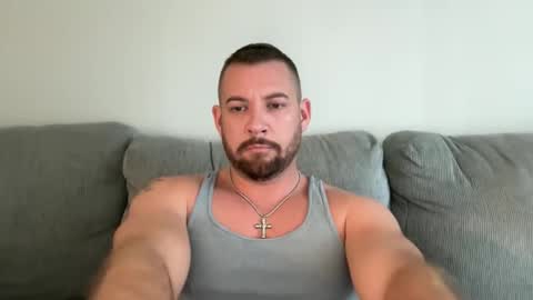 Snapshot of cboyy20 chatting on 10-18-25, 05:14 cboyy20 online show from 10-18-25, 05:14