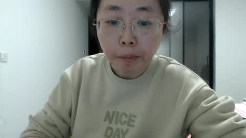 Snapshot of cbz112233 chatting on 01-07-25, 04:48 ANNYANNY online show from 01-07-25, 04:48