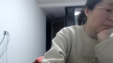 Snapshot of cbz112233 chatting on 01-22-25, 05:59 ANNYANNY online show from 01-22-25, 05:59