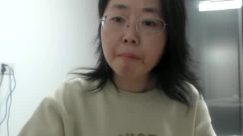 Snapshot of cbz112233 chatting on 01-25-25, 04:57 ANNYANNY online show from 01-25-25, 04:57