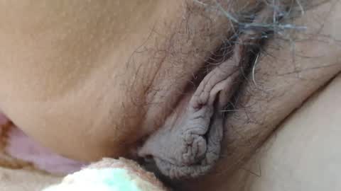 Snapshot of cbz112233 chatting on 02-26-26, 08:02 ANNYANNY online show from 02-26-26, 08:02