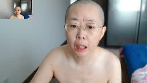 Snapshot of cbz112233 chatting on 07-17-26, 07:37 ANNYANNY online show from 07-17-26, 07:37