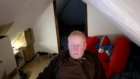 Snapshot of cebas chatting on 02-03-25, 12:36 cebas online show from 02-03-25, 12:36