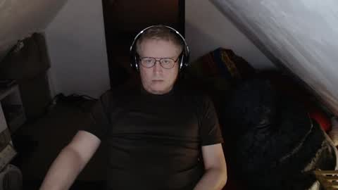 Snapshot of cebas chatting on 02-26-25, 05:09 cebas online show from 02-26-25, 05:09