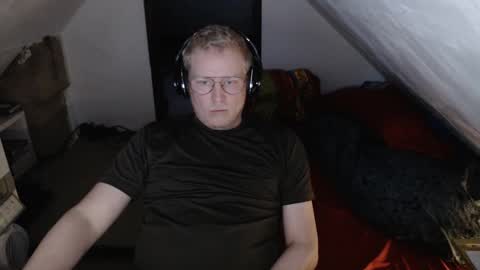 Snapshot of cebas chatting on 03-07-25, 01:40 cebas online show from 03-07-25, 01:40