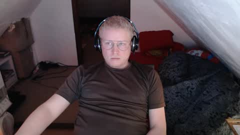 Snapshot of cebas chatting on 03-09-25, 08:21 cebas online show from 03-09-25, 08:21