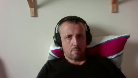 Snapshot of cebcool chatting on 02-23-25, 01:32 Sb online show from 02-23-25, 01:32