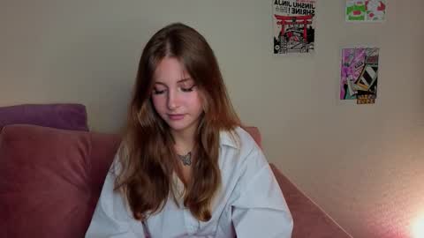 Lina  online show from 09-15-25, 08:09