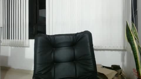 ceci online show from 09-16-25, 01:39