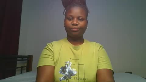 ceepretty25 online show from 04-13-26, 09:37