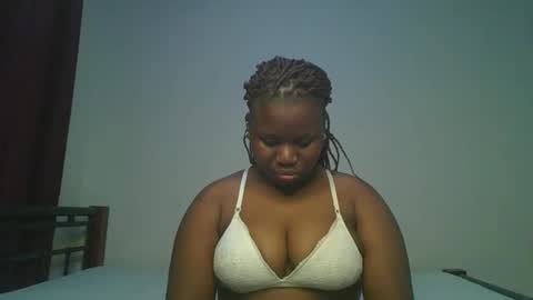 ceepretty25 online show from 04-21-26, 09:15