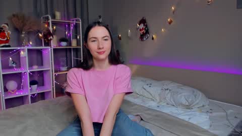 Snapshot of cel1ne_secret chatting on 12-27-24, 02:25 Josie Manesi online show from 12-27-24, 02:25