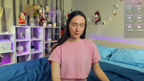 Snapshot of cel1ne_secret chatting on 01-10-25, 11:29 Josie Manesi online show from 01-10-25, 11:29